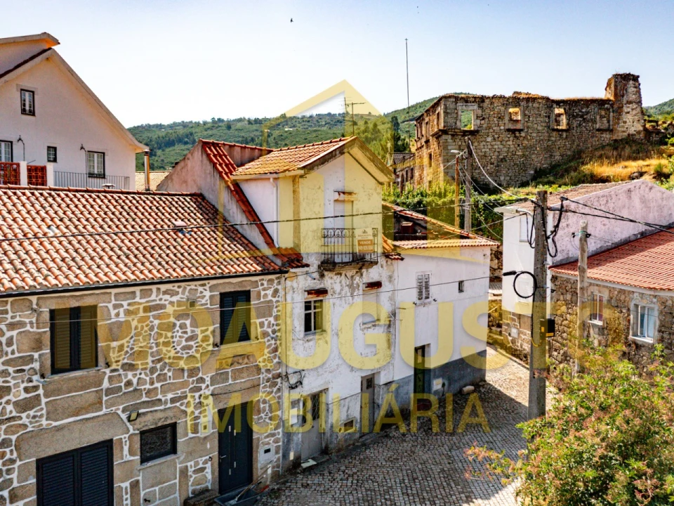 Moradia T2 para Venda em Melo e Nabais Foto 2