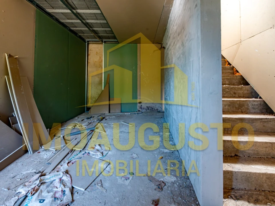 Moradia T2 para Venda em Melo e Nabais Foto 9