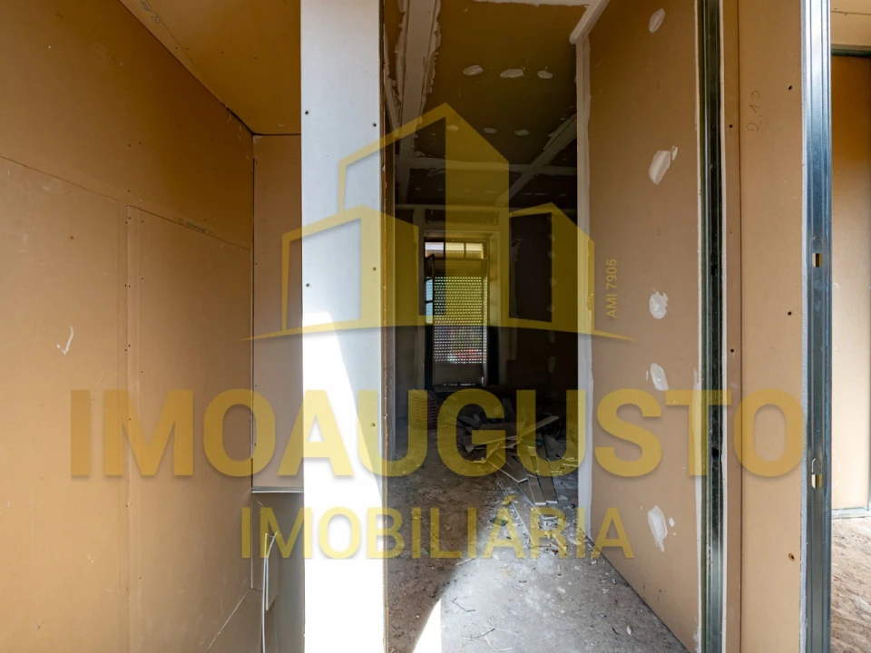 Moradia T2 para Venda em Melo e Nabais Foto 10