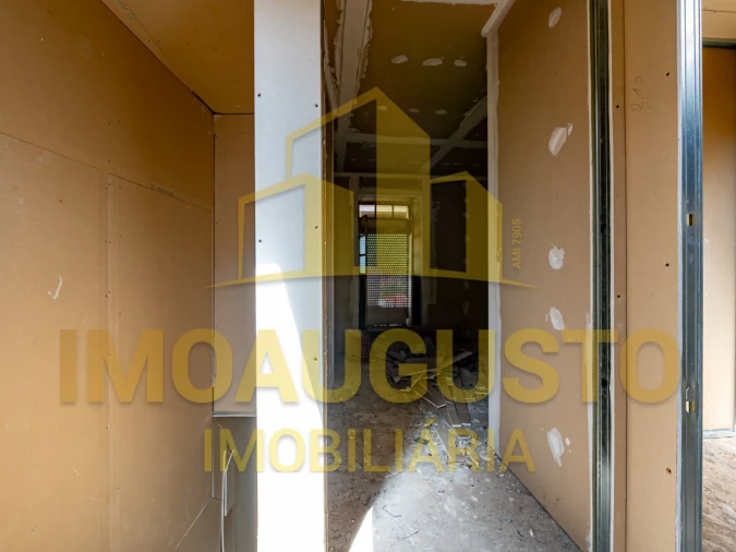 Moradia T2 para Venda em Melo e Nabais Foto 10