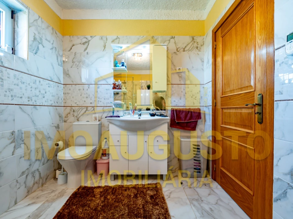 Moradia T5 para Venda em Vermiosa Foto 24