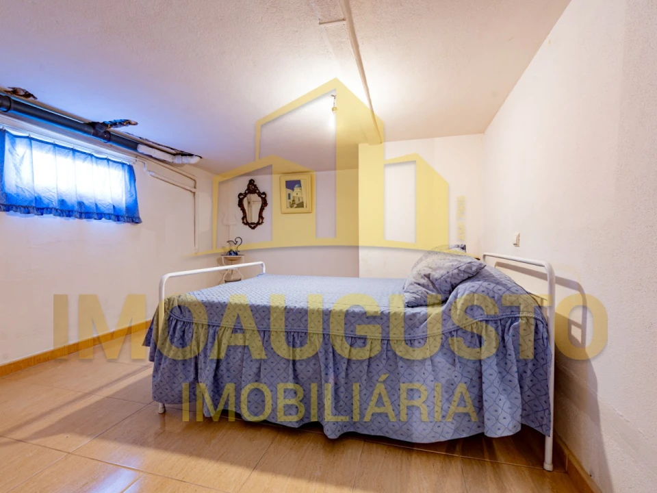 Moradia T5 para Venda em Vermiosa Foto 34