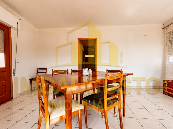 Moradia T3 para Venda em Valdujo Foto 5