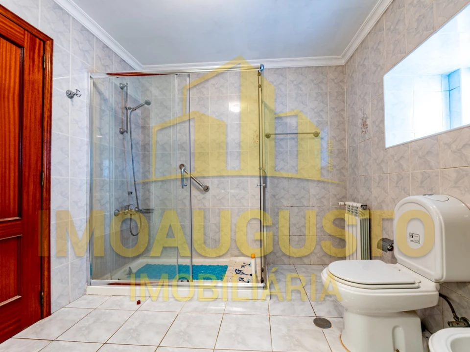 Moradia T4 para Venda em Trancoso (São Pedro e Santa Maria) e Souto Maior Foto 9