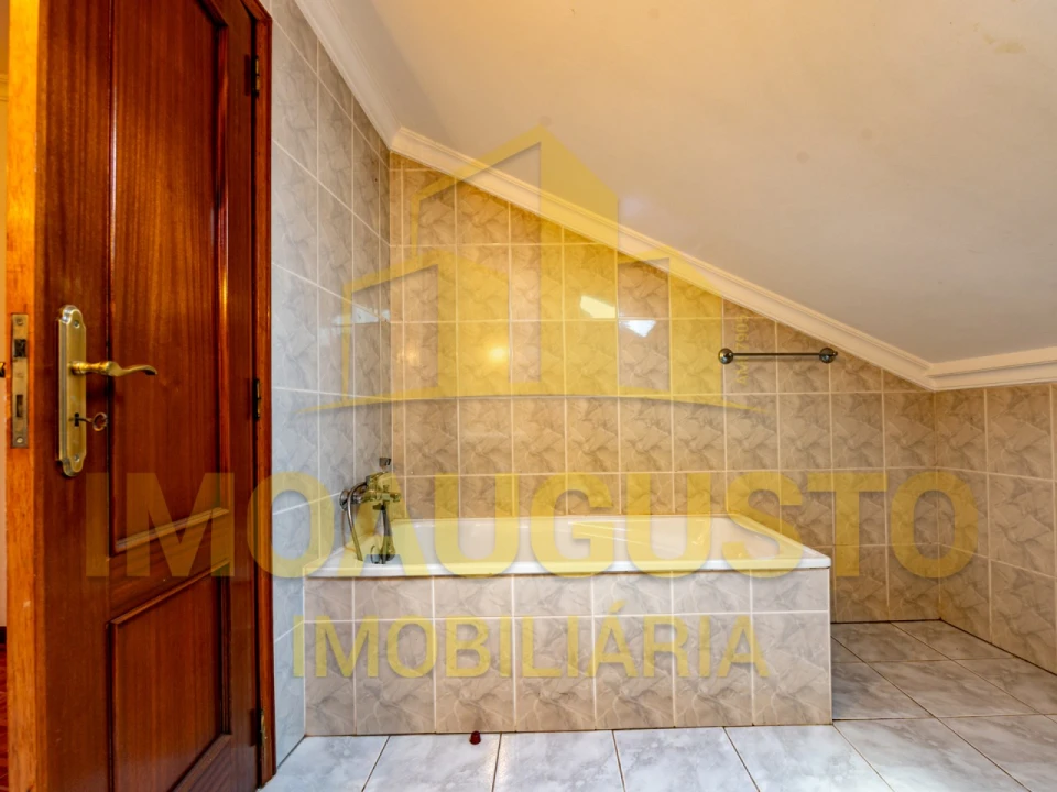 Moradia T4 para Venda em Trancoso (São Pedro e Santa Maria) e Souto Maior Foto 14