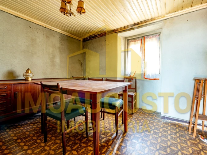 Moradia T3 para Venda em Lamegal Foto 9