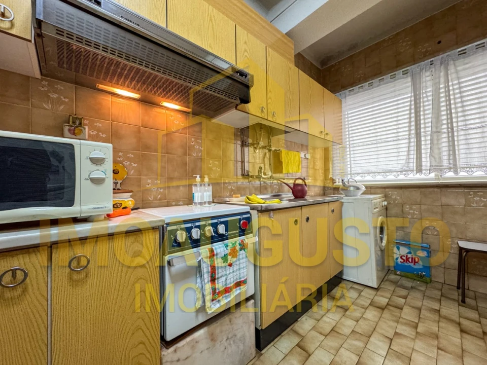 Apartamento T3 para Venda em Guarda Foto 3