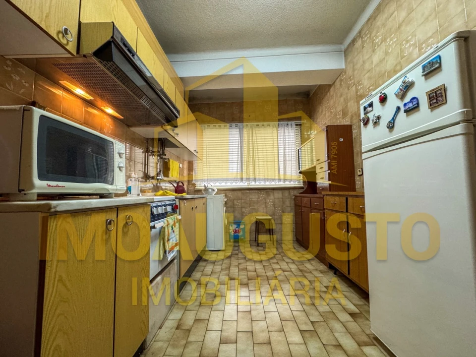Apartamento T3 para Venda em Guarda Foto 4