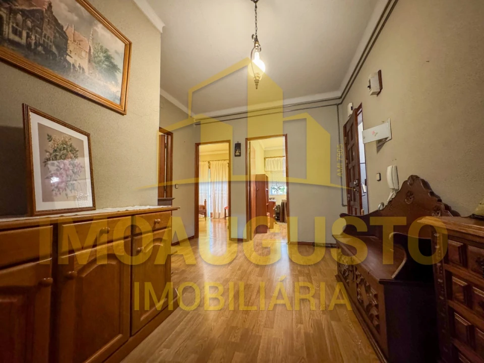 Apartamento T3 para Venda em Guarda Foto 10
