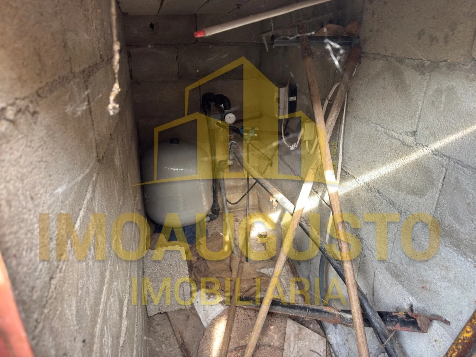 Moradia T4 para Venda em Lajeosa e Forcalhos Foto 29