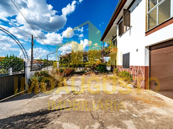 Moradia T4 para Venda em Lajeosa e Forcalhos Foto 22