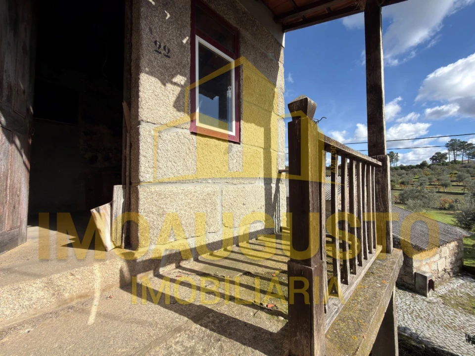 Moradia T4 para Venda em Tourais e Lajes Foto 7