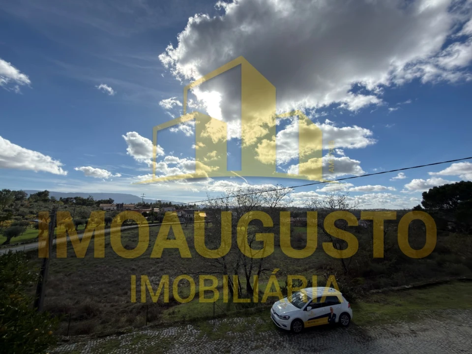 Moradia T4 para Venda em Tourais e Lajes Foto 16