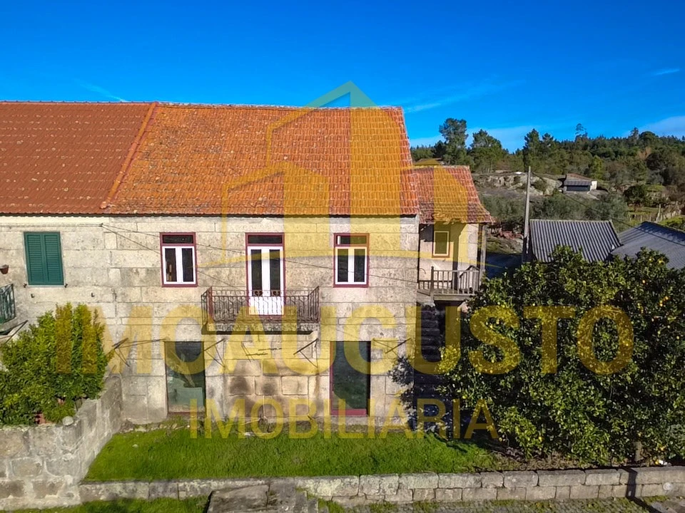 Moradia T4 para Venda em Tourais e Lajes Foto 1