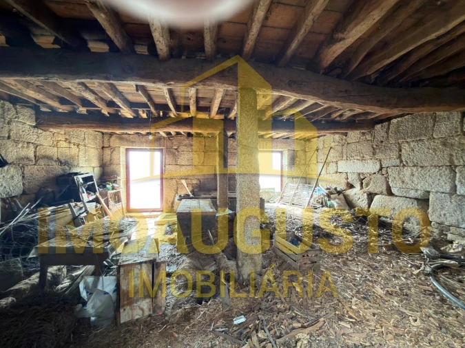 Moradia T4 para Venda em Tourais e Lajes Foto 21