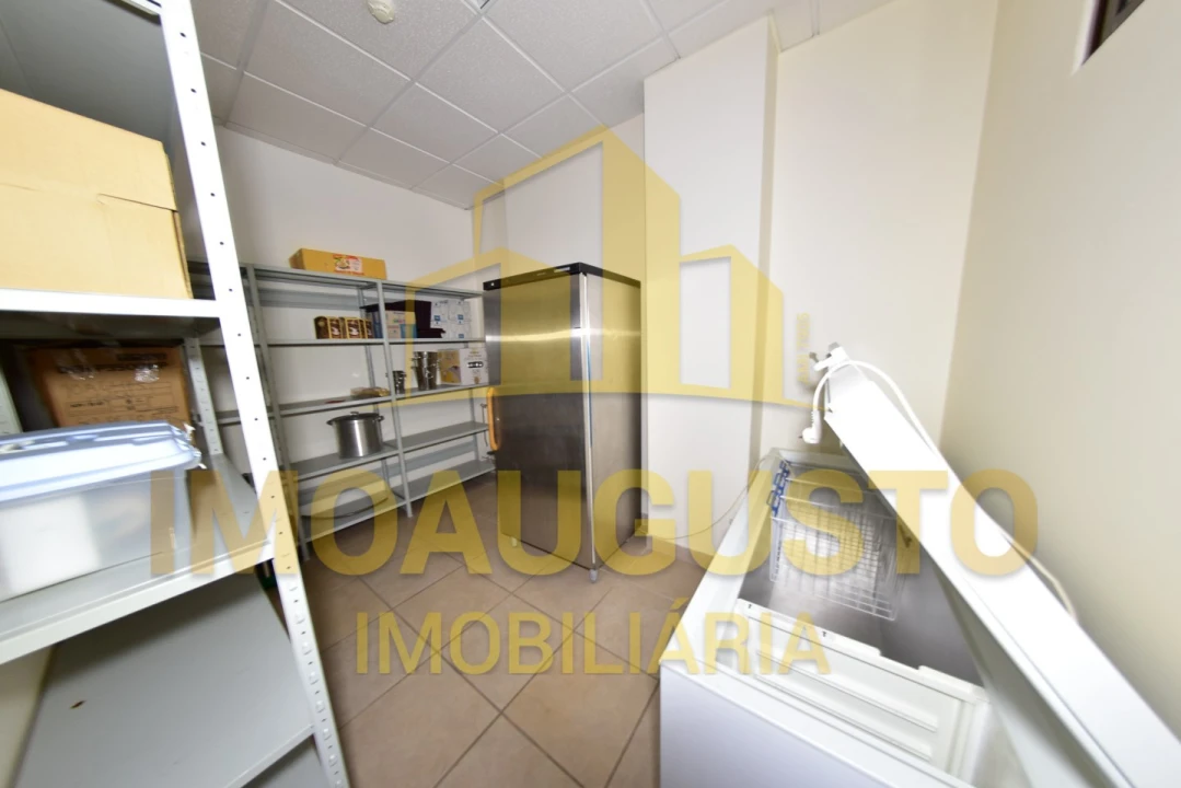 Loja para Venda em Guarda Foto 8