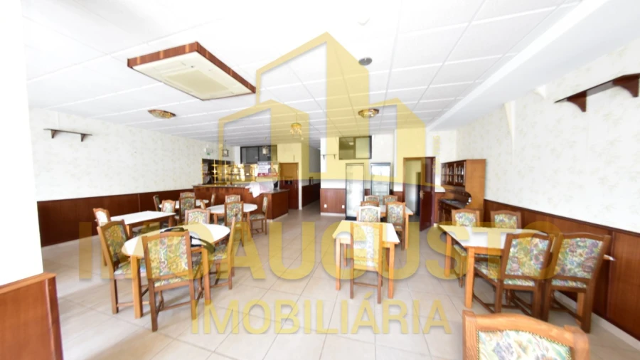 Loja para Venda em Guarda