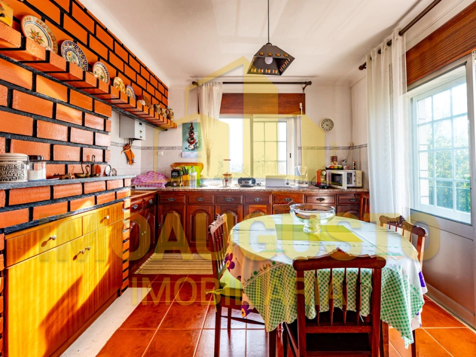 Moradia T5 para Venda em Quintas de São Bartolomeu Foto 4