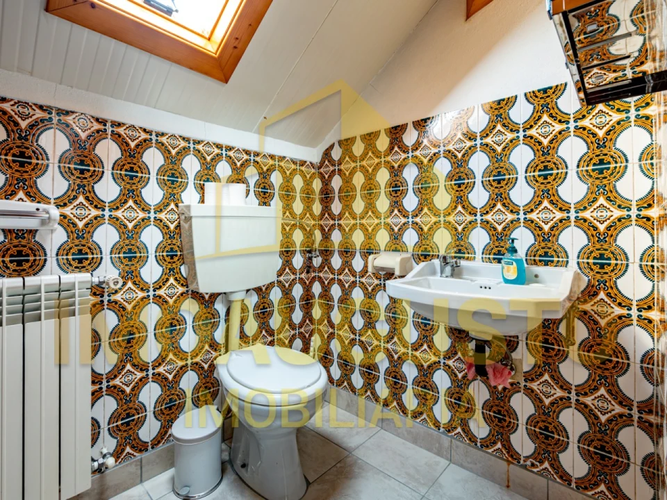 Moradia T5 para Venda em Quintas de São Bartolomeu Foto 14