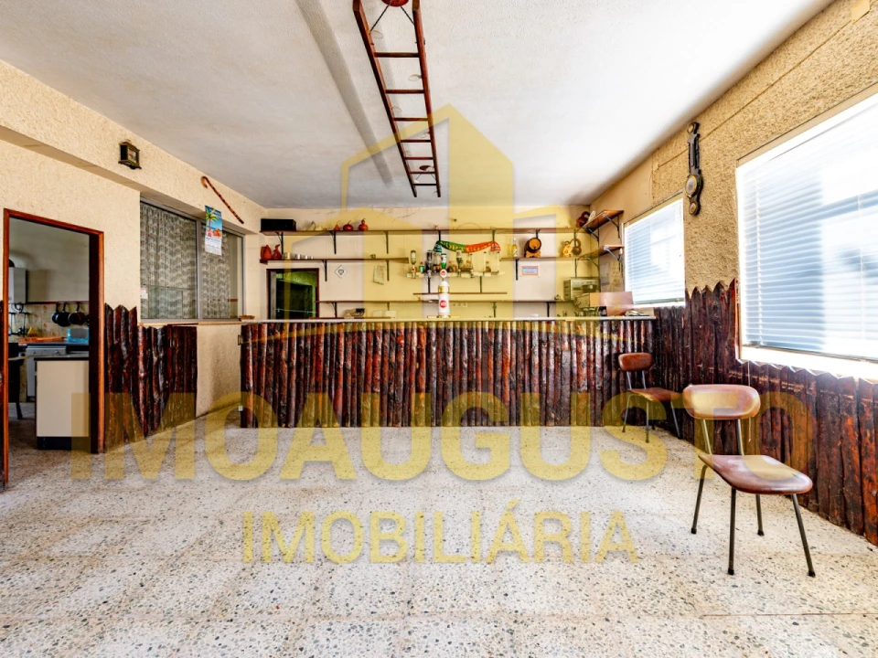 Moradia T5 para Venda em Quintas de São Bartolomeu Foto 18