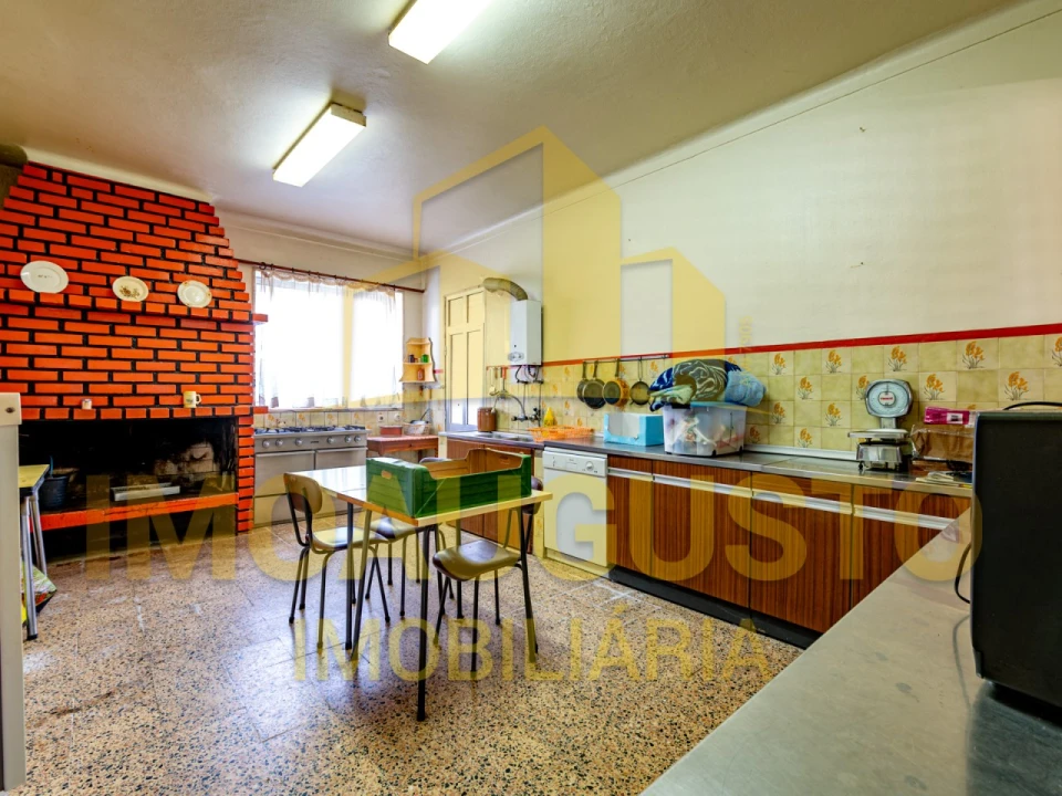 Moradia T5 para Venda em Quintas de São Bartolomeu Foto 19