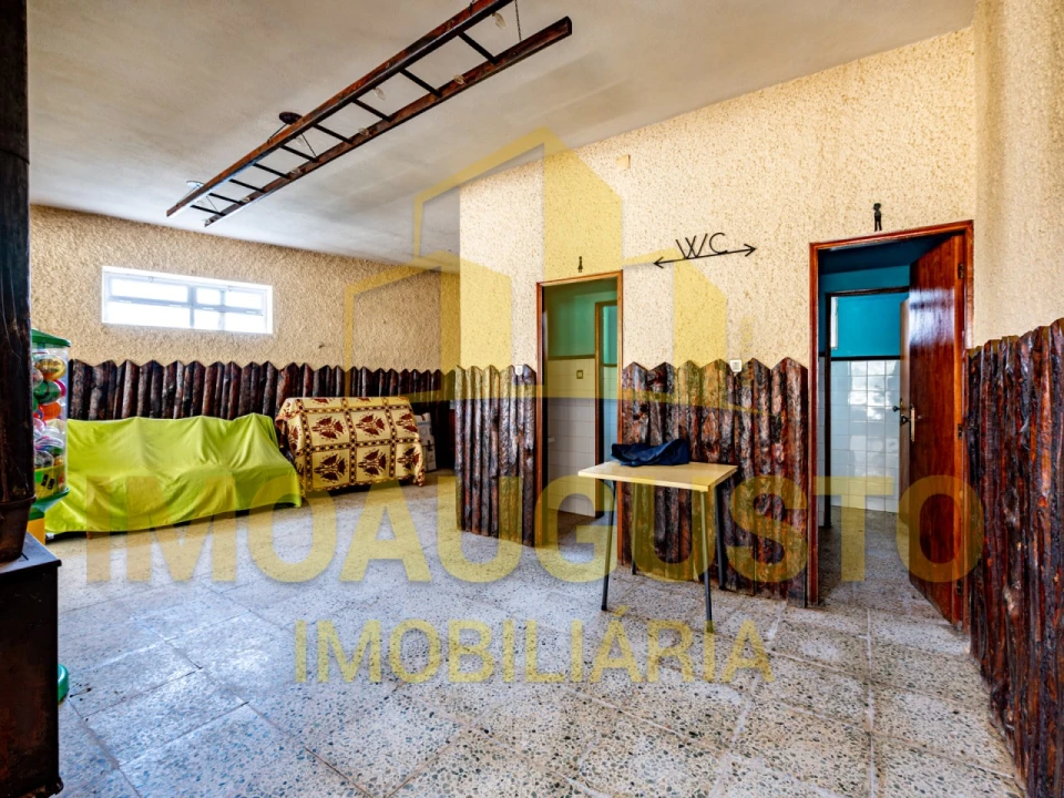 Moradia T5 para Venda em Quintas de São Bartolomeu Foto 22