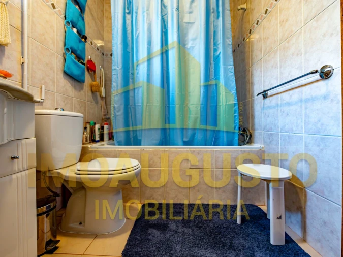 Moradia T5 para Venda em Quintas de São Bartolomeu Foto 12