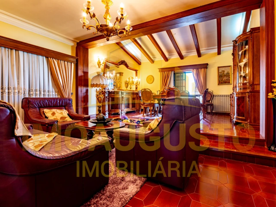 Moradia T6 para Venda em Souto Foto 11