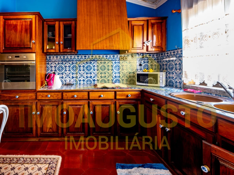 Moradia T6 para Venda em Souto Foto 17