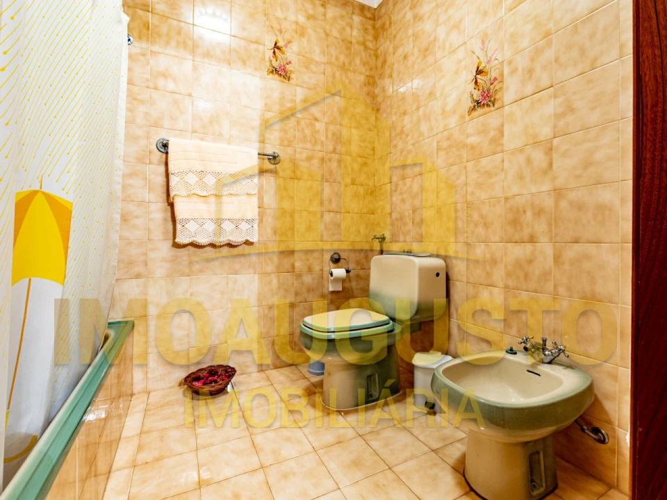 Moradia T6 para Venda em Souto Foto 20