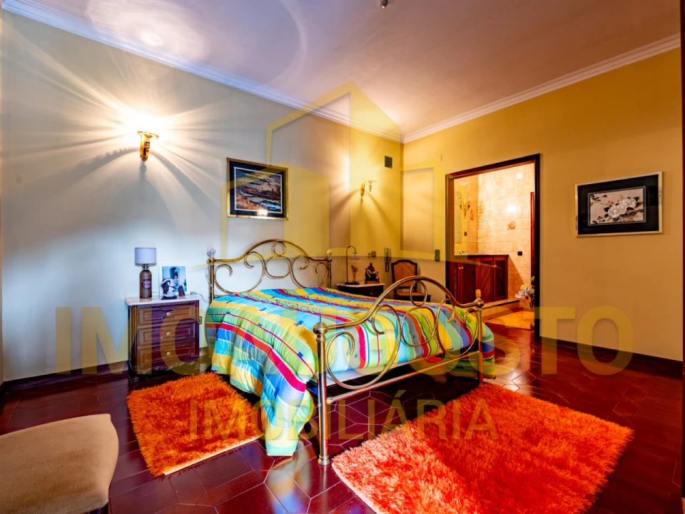 Moradia T6 para Venda em Souto Foto 23