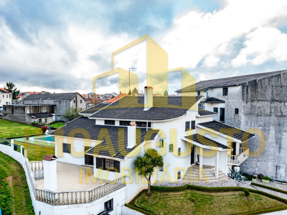 Moradia T6 para Venda em Souto Foto 1