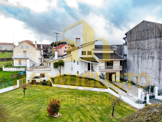 Moradia T6 para Venda em Souto Foto 2