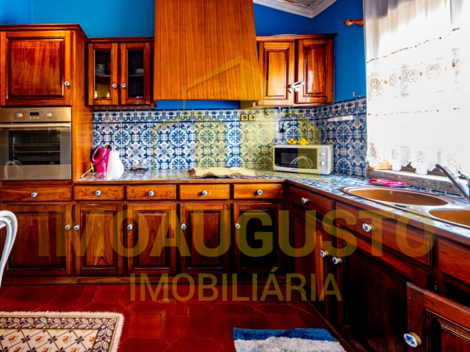 Moradia T6 para Venda em Souto Foto 17