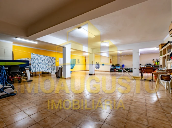 Moradia T6 para Venda em Souto Foto 43