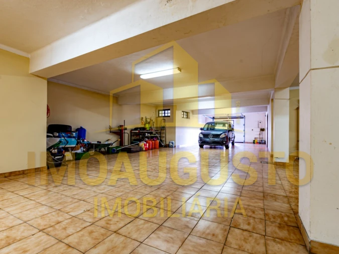 Moradia T6 para Venda em Souto Foto 44