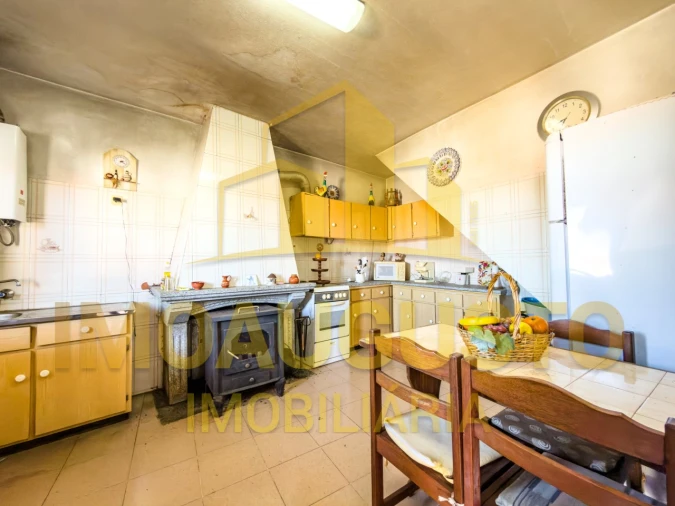 Moradia T3 para Venda em Vila Boa Foto 3