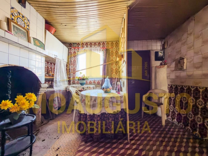 Moradia T3 para Venda em Vila Boa Foto 11