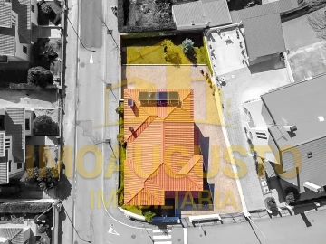 Moradia T4 para Venda em Guarda