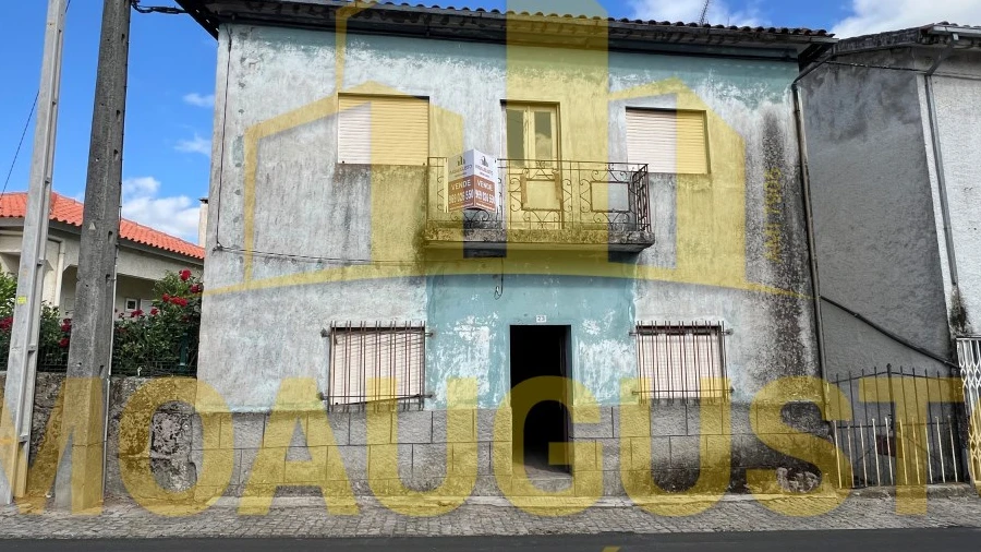 Moradia T4 para Venda em Ribamondego