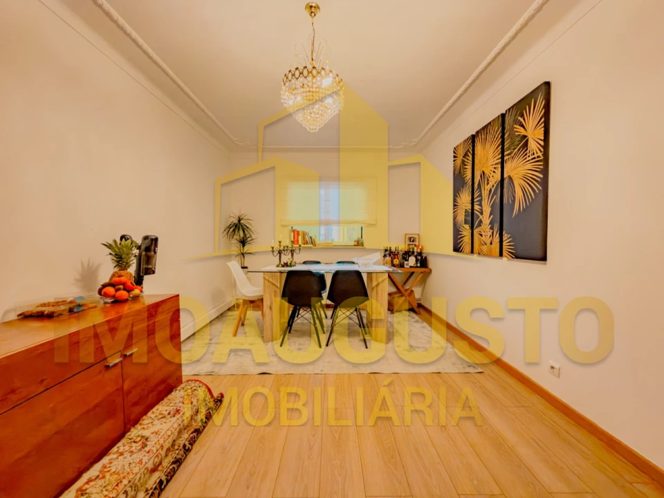 Moradia T3 para Venda em Guarda Foto 9