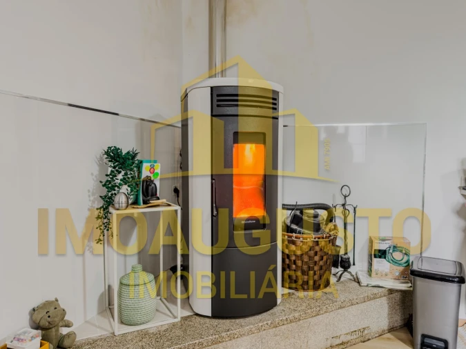 Moradia T3 para Venda em Guarda Foto 20