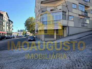 Loja para Arrendamento em Guarda