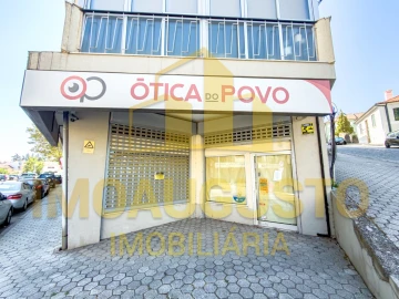 Loja para Arrendamento em Guarda