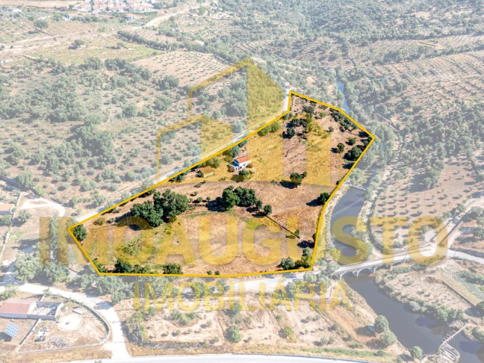 Moradia T3 para Venda em Pinhel Foto 4