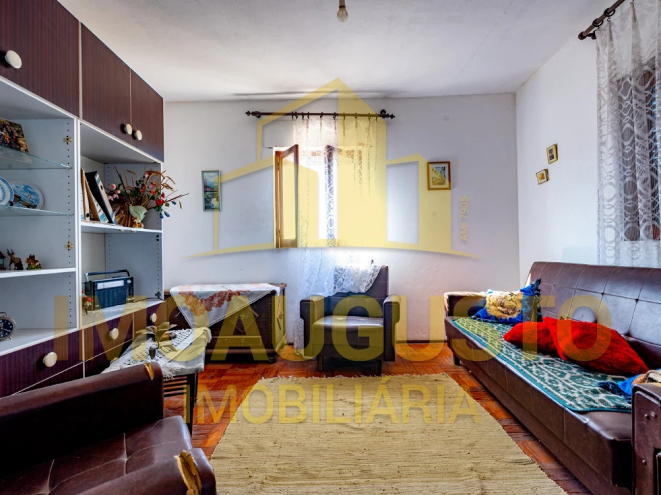 Moradia T3 para Venda em Pinhel Foto 9