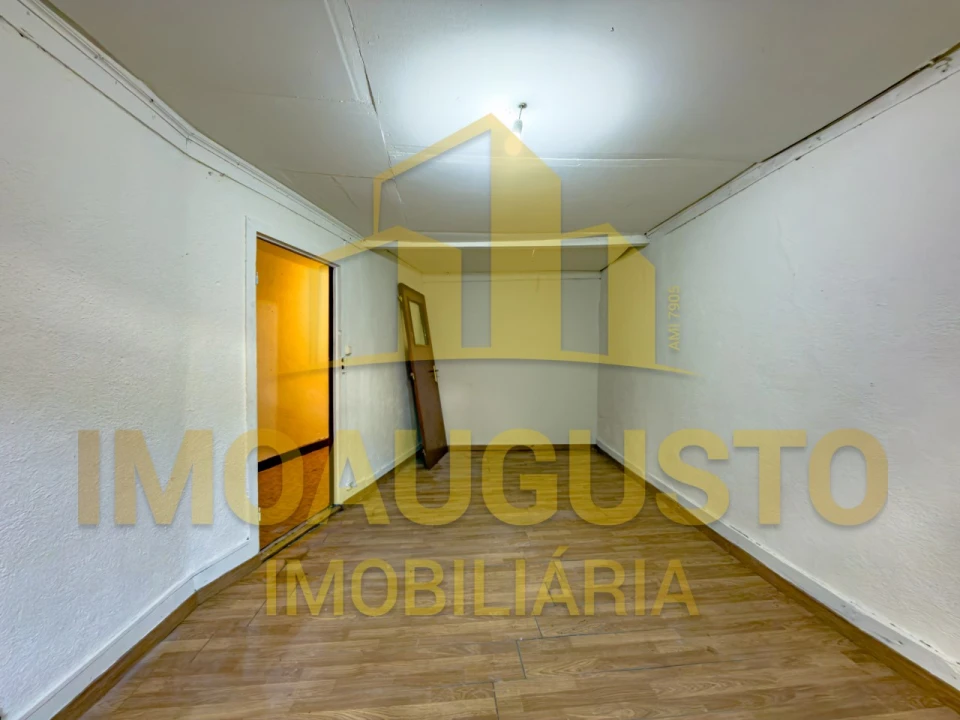 Moradia T2 para Venda em Famalicão Foto 4