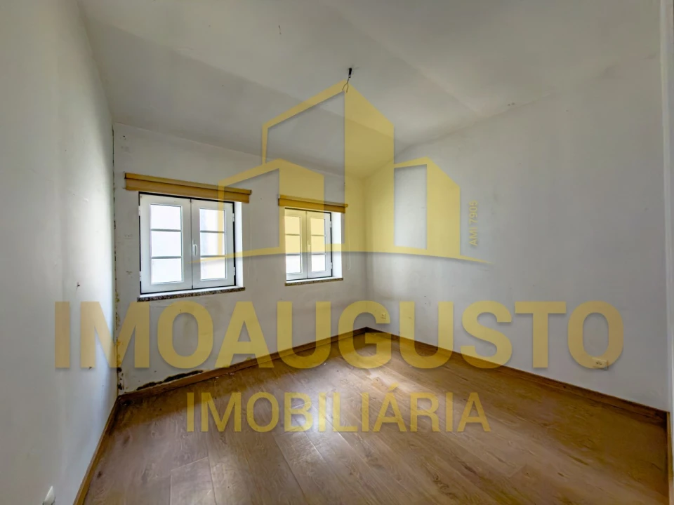 Moradia T2 para Venda em Famalicão Foto 7