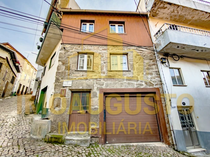 Moradia T2 para Venda em Famalicão Foto 1