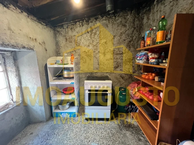 Moradia T2 para Venda em Pinhanços Foto 4